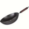 240c3dd4-4553-4c3c-982a-4e815498cbe6.webp 32cm Cast Iron Wok